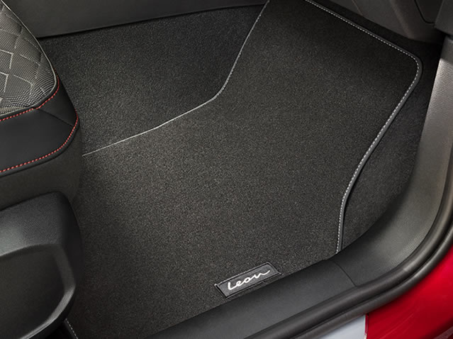 Velour Fussmatten passend für den Seat Leon 2020-> Plug-in Hybrid